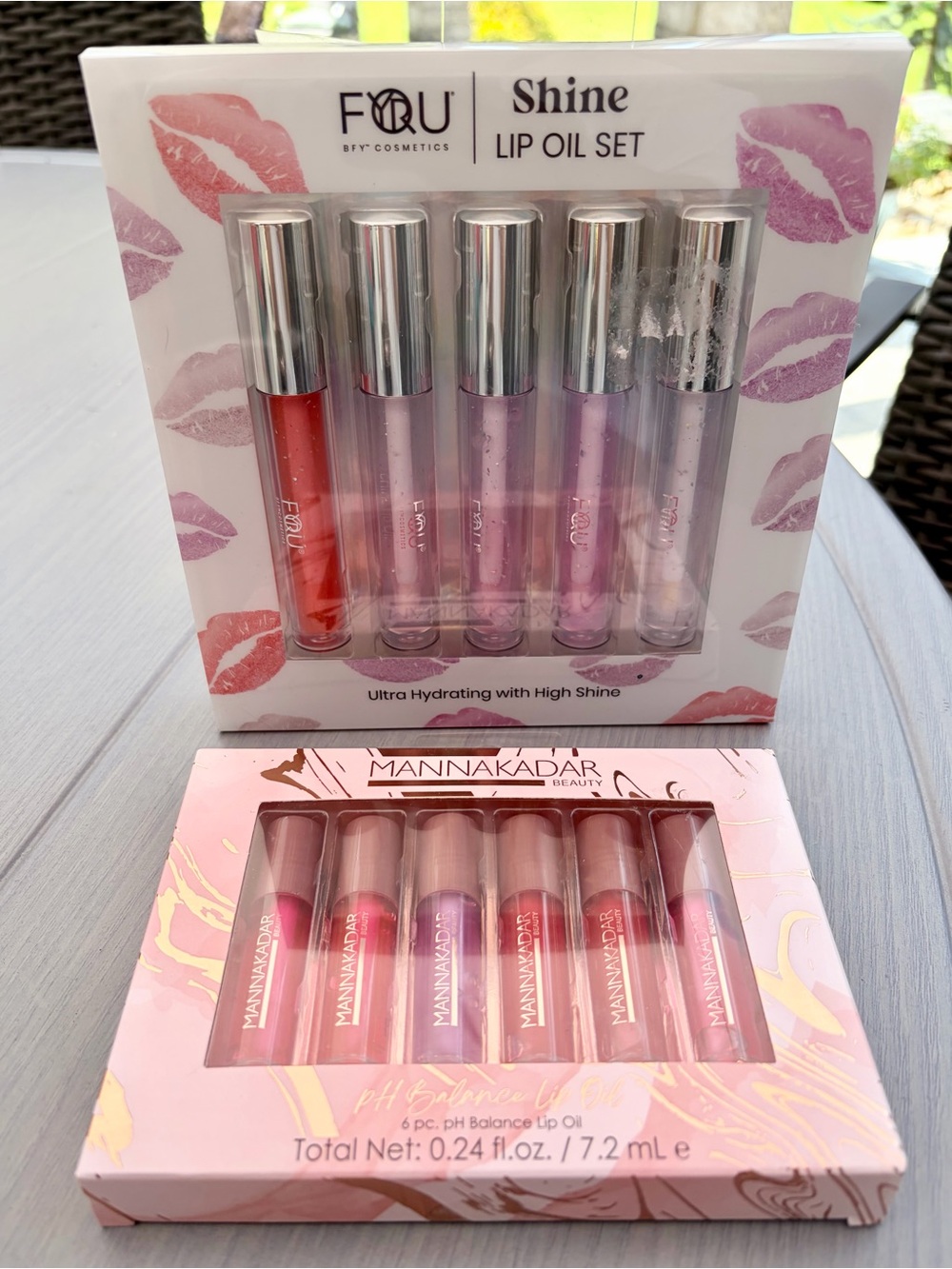 11 Piece Lip Oil Bundle - 6 Piece Manna Kadar Lip Oil Set & 5 Pack FOU Lip Oils